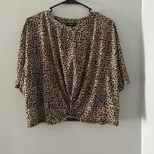 Plus size leopard crop top